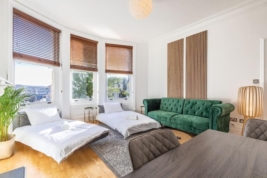 Apartamento Victorian Flat Close To Station With Large Garden Brighton Exterior foto